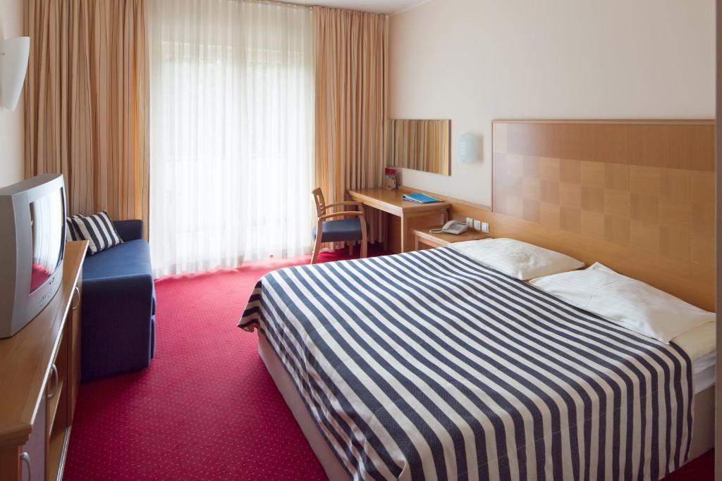 Ramada Hotel & Suites Kranjska Gora Szoba fotó